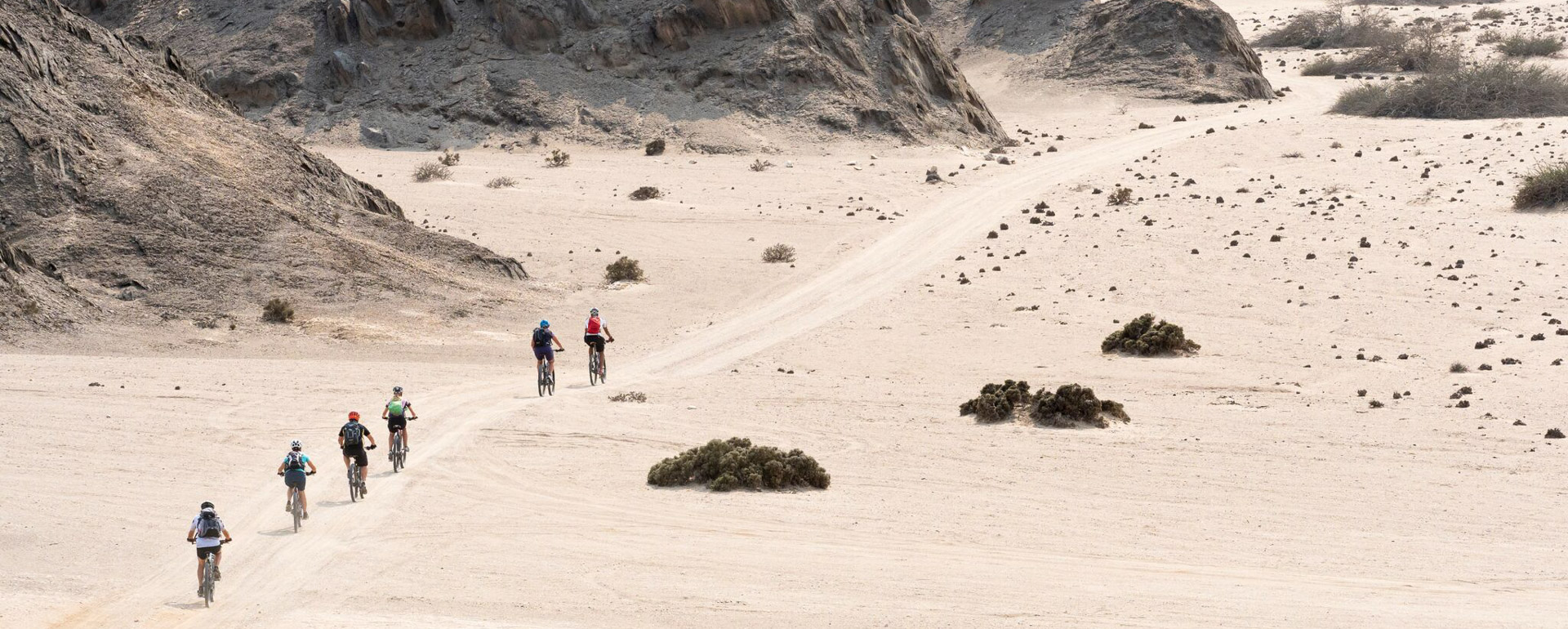 Bike in der weiten Natur Namibias