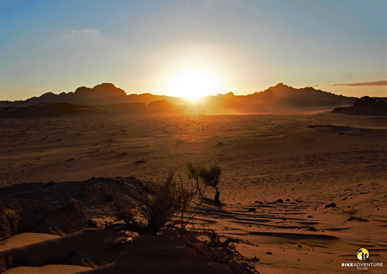 Sonnenuntergang in der Wüste