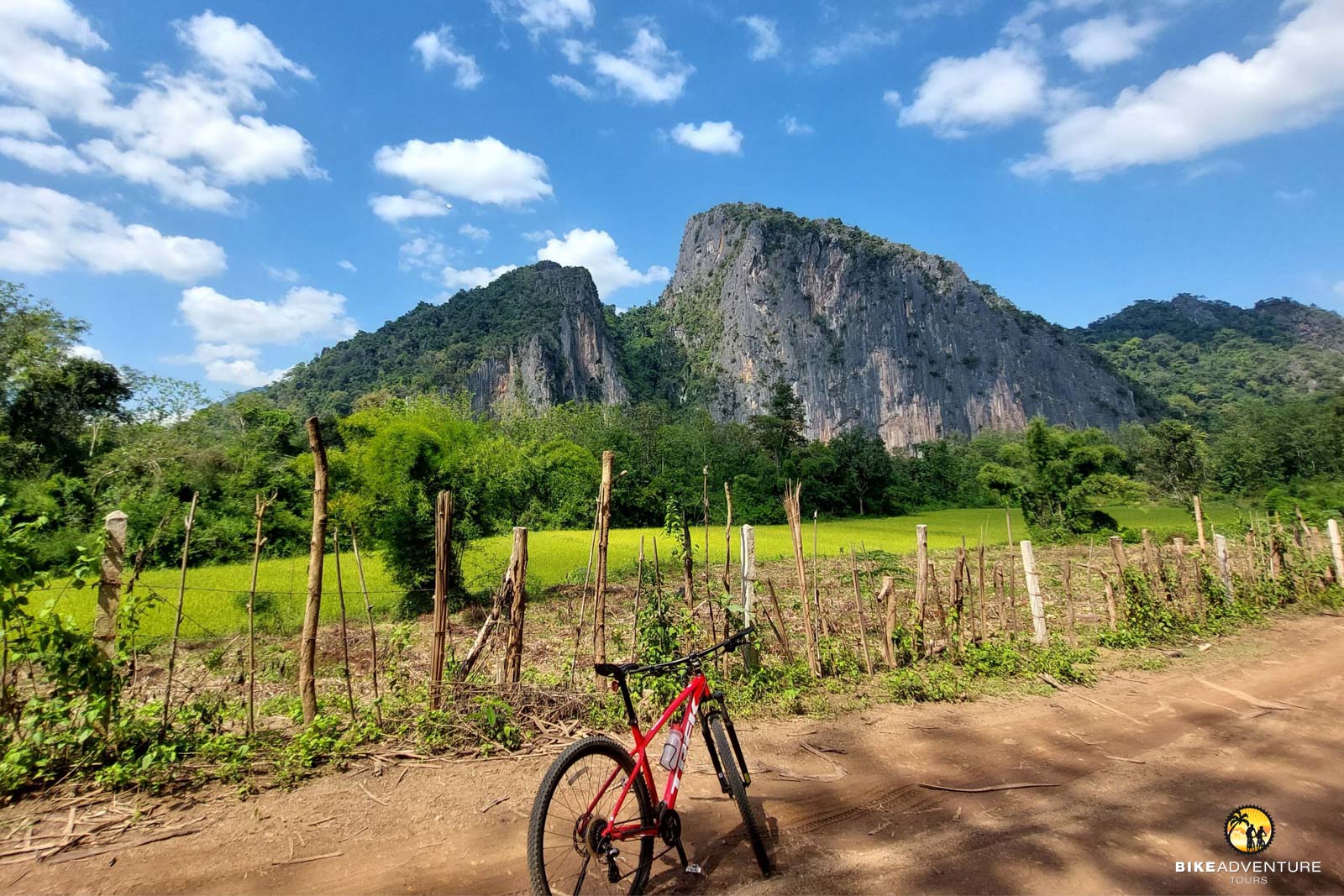 Bikereise durch Laos