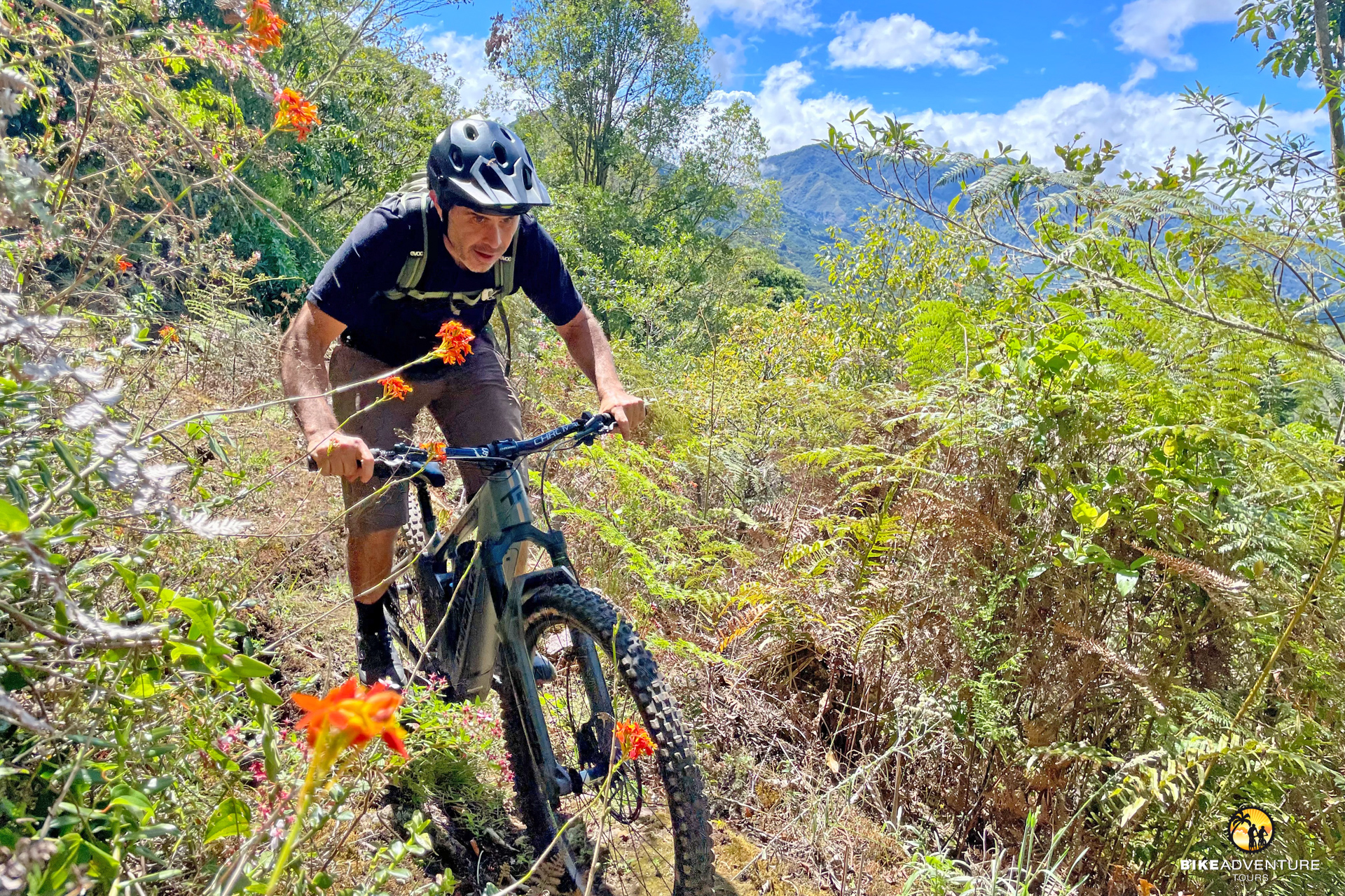 Costa Rica Bike Guide Paulo Valle