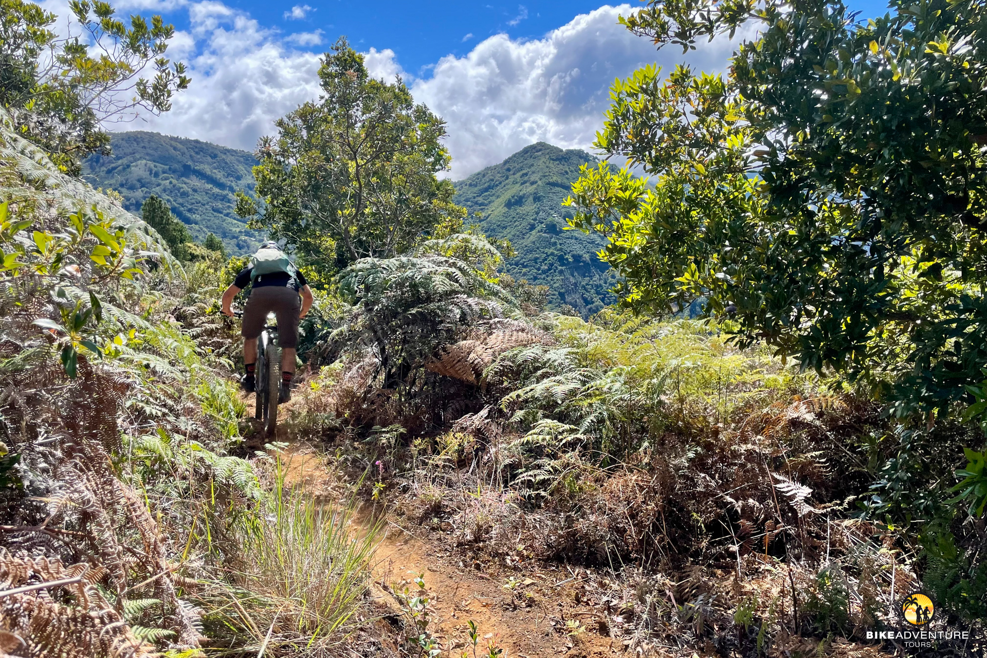 Costa Rica Bike Guide Paulo Valle